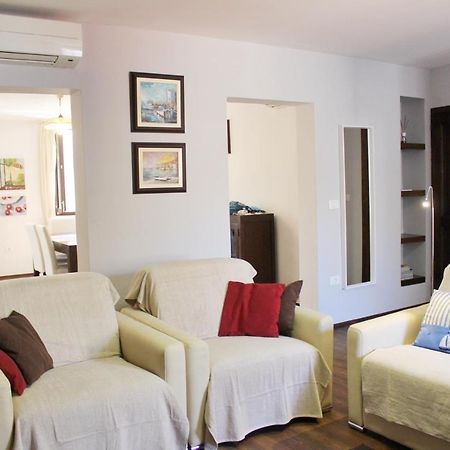 Captain'S Residence Ρόβινι Εξωτερικό φωτογραφία
